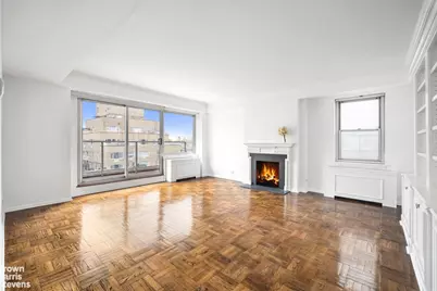 201 E 62nd Street #19D, New York City, NY 10065 - Photo 2