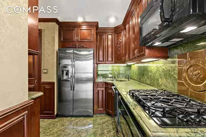 530 E 76th Street #10H, New York City, NY 10021 - Photo 6