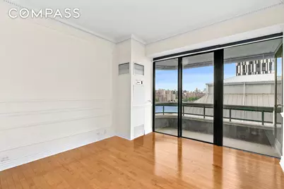 530 E 76th Street #10H, New York City, NY 10021 - Photo 10