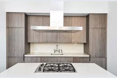 420 W 25th Street #PHA, New York City, NY 10001 - Photo 10