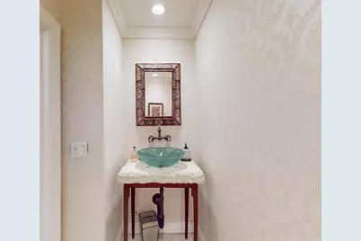 360 E 72nd Street #A1706/1707, New York City, NY 10021 - Photo 10