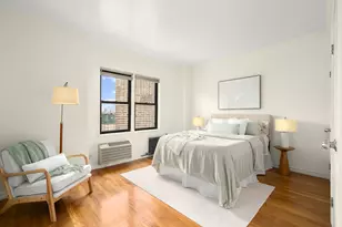 333 E 34th St, New York City, NY 10016 - Photo 6