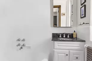 333 E 53rd St, New York City, NY 10022 - Photo 6