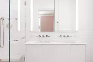 1020 5th Ave, New York City, NY 10028 - Photo 10