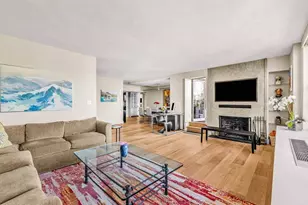 169 E 69th St, New York City, NY 10021 - Photo 2