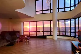 530 E 76th St, New York City, NY 10021 - Photo 1