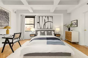 160 Central Park S, New York City, NY 10019 - Photo 8