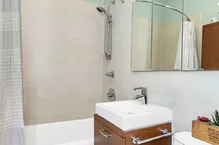 215 St Johns Pl, New York City, NY 11217 - Photo 18