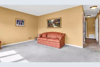 38-02 254th Street, New York City, NY 11363 - Photo 8