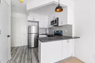 800 5th Ave, Brooklyn, NY 11232 - Photo 10