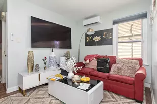 4611 Matilda Ave, New York City, NY 10470 - Photo 2