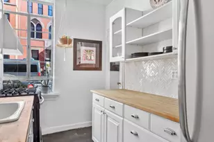 224 E 17th St, New York City, NY 10003 - Photo 4