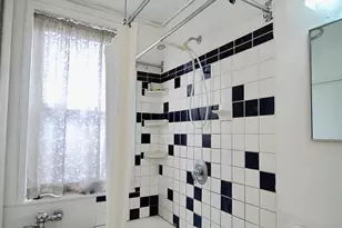 43-10 48th Ave, New York City, NY 11377 - Photo 8