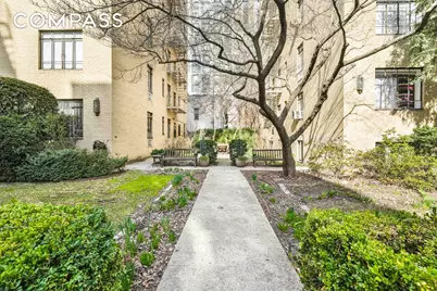 255 W 23rd Street #5GW, New York, NY 10011 - Photo 28