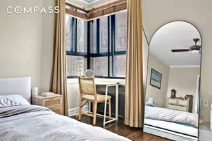 255 W 23rd St, New York, NY 10011 - Photo 16