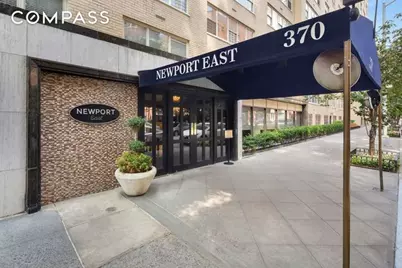 370 E 76th Street #C1208, New York City, NY 10021 - Photo 2
