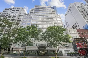 210 E 58th St, New York City, NY 10022 - Photo 12