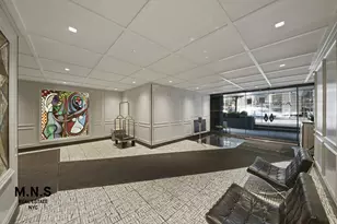 210 E 58th St, New York City, NY 10022 - Photo 14