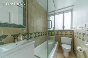 200 W 20th St, New York City, NY 10011 - Photo 12
