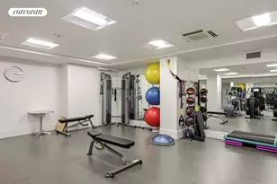 200 E 74th St, New York City, NY 10021 - Photo 12