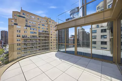 250 E 25th Street #11-B, New York City, NY 10010 - Photo 10