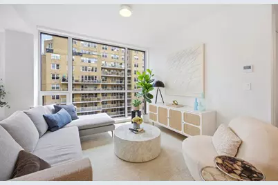 250 E 25th Street #11-B, New York City, NY 10010 - Photo 6