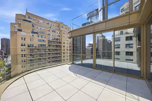 250 E 25th St, New York City, NY 10010 - Photo 10