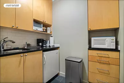 325 W 86th Street #1B, New York City, NY 10024 - Photo 4