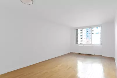 220 E 65th Street #8-J, New York City, NY 10065 - Photo 8