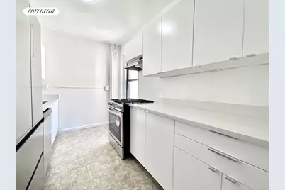 148-09 Northern Boulevard #5N, New York City, NY 11354 - Photo 2