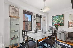 161 W 16th St, New York City, NY 10011 - Photo 4