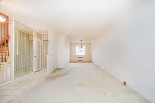 2509 E 29th St, New York City, NY 11235 - Photo 8