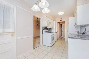 2509 E 29th St, New York City, NY 11235 - Photo 18