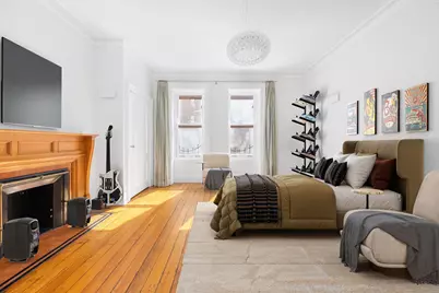 1342 Lexington Avenue, New York City, NY 10128 - Photo 10