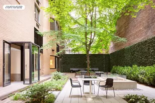 234 E 46th St, New York City, NY 10017 - Photo 14