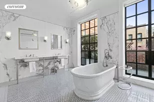 131 E 95th St, New York City, NY 10128 - Photo 12