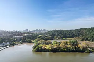 2400 Johnson Ave, New York City, NY 10463 - Photo 20