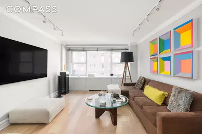 77 W 55th Street #9F, New York City, NY 10019 - Photo 2