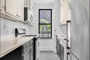 144 E 36th St, New York City, NY 10016 - Photo 4