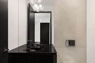 157 W 57th St, New York City, NY 10019 - Photo 16