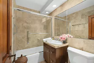 150 E 69th St, New York City, NY 10021 - Photo 10