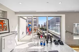 135 W 52nd St, New York City, NY 10019 - Photo 26