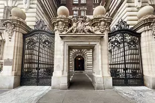 171 W 71st St, New York City, NY 10023 - Photo 24