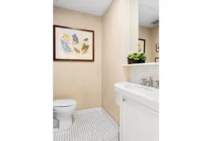 171 W 71st St, New York City, NY 10023 - Photo 22