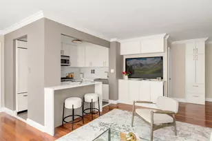 230 E 79th St, New York City, NY 10021 - Photo 4