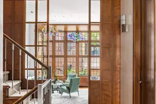 159 E 61st St, New York City, NY 10065 - Photo 4