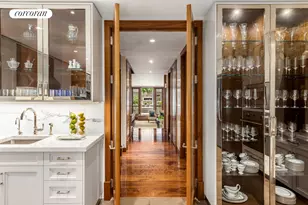 159 E 61st St, New York City, NY 10065 - Photo 10