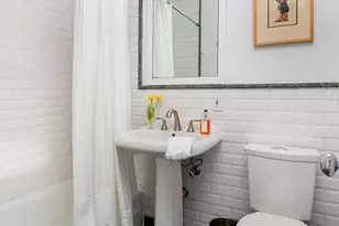 257 Central Prk W, New York City, NY 10024 - Photo 18