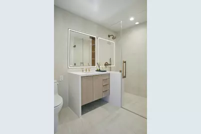 3 Court Square #PH-307, New York City, NY 11101 - Photo 4