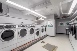 5614 Netherland Ave, New York City, NY 10471 - Photo 8